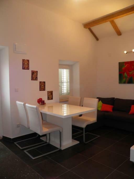 Romantic Apartment Donje Celo ภายนอก รูปภาพ